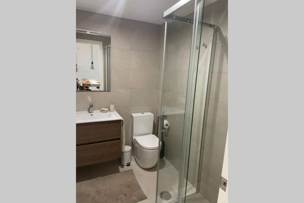 Kúpeľňa v ubytovaní Apartamento en Playa Real, en 1ª línea de playa