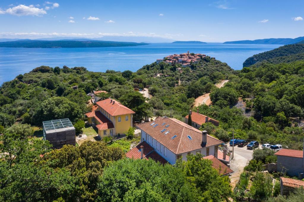 Foto dalla galleria di Pansion Tramontana a Beli (Caisole)