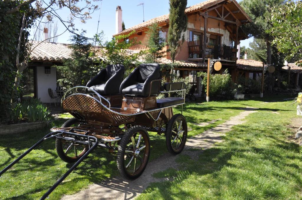 Hospedium Hacienda Las Cavas, Olmedo – Updated 2023 Prices