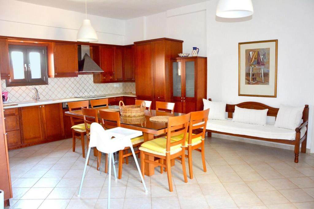 Kuchyňa alebo kuchynka v ubytovaní Villa Thalia