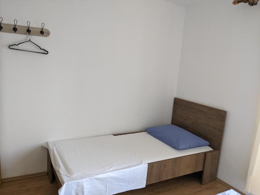 Postel nebo postele na pokoji v ubytování Apartment Fugosic
