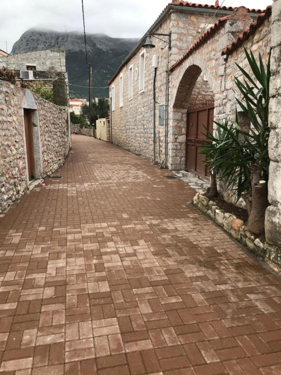 Zdjęcie z galerii obiektu Aroma Avlis Apartments w mieście Areopolis