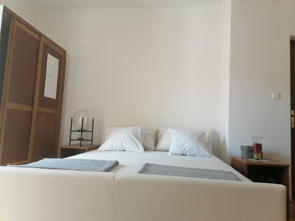 Zdjęcie z galerii obiektu Studio apartment w Sukošanie