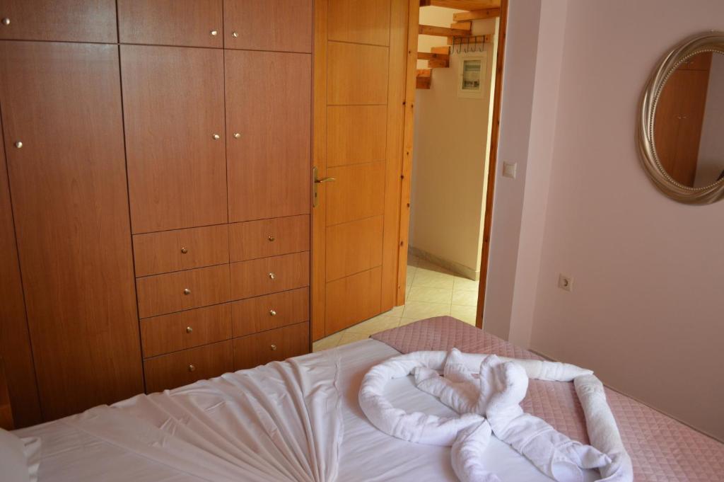 Posteľ alebo postele v izbe v ubytovaní Anastasias Apartment center City F