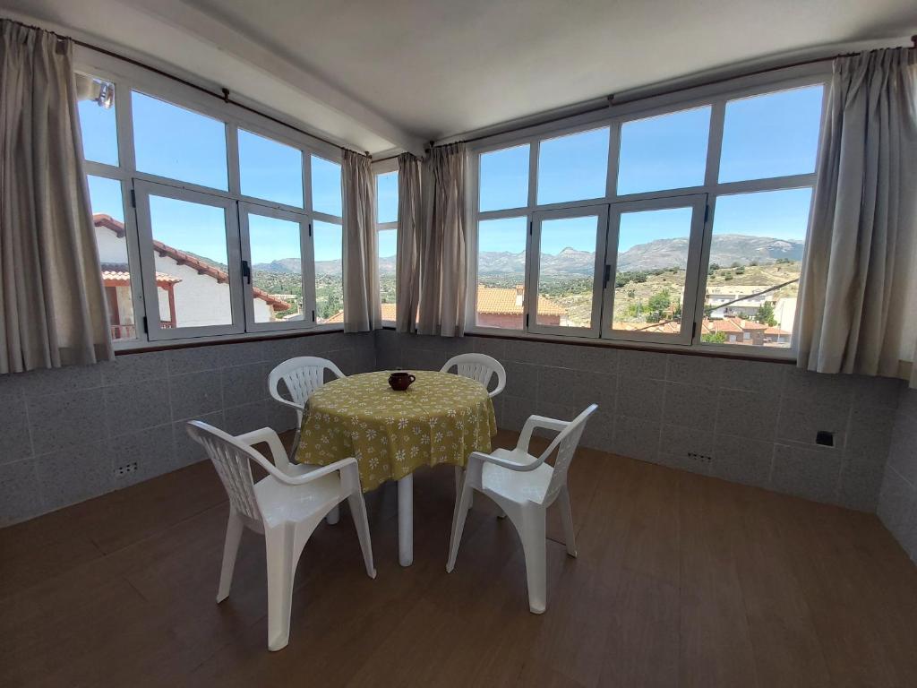 Fotografie z fotogalerie ubytování El Mirador v destinaci Burgohondo
