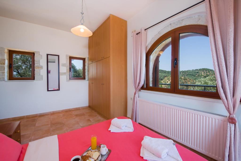 Fotografie z fotogalerie ubytování Villa Kourouni v destinaci Stalós