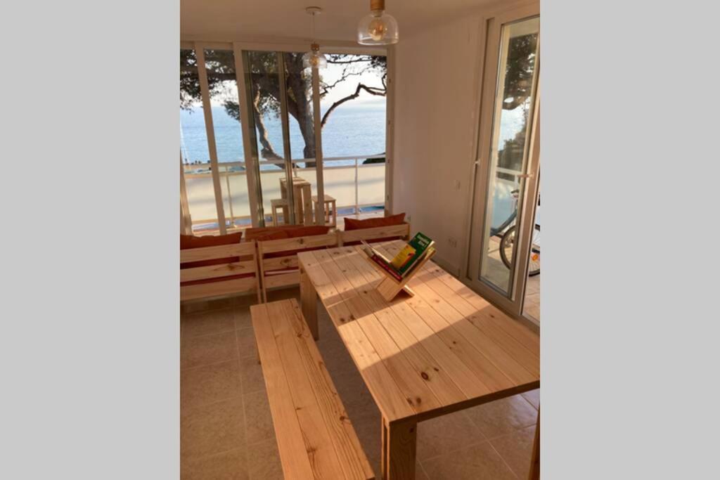 Fotografie z fotogalerie ubytování Apartamento con terraza y vistas al mar - Tree House Salou v destinaci Salou