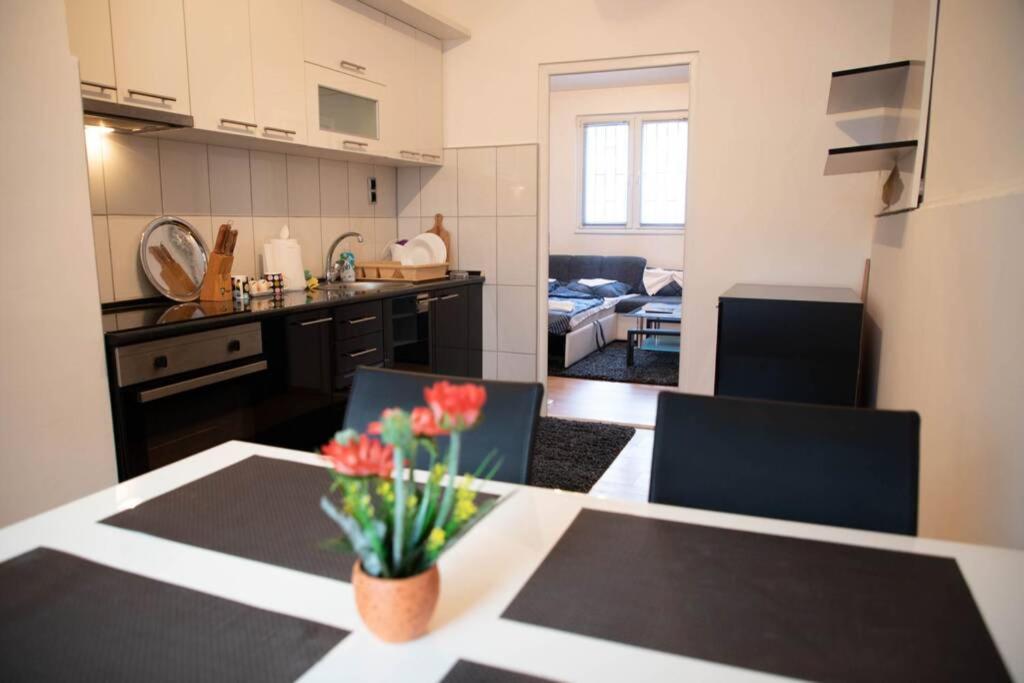 Apartment Đozić - Appartement D'une Chambre