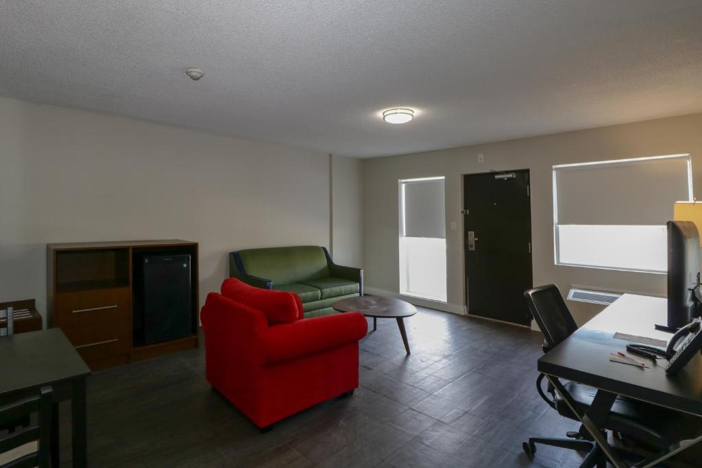 Ramada by Wyndham Jackson's Point - Lake Side Suite Suite Met één Slaapkamer Met Twee Queensize Bedden-niet-roken