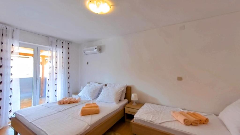 Booking.com: Apartments Dario , Medulin, Croaţia - 161 Comentarii de la  clienţi . Rezervaţi la hotel acum!