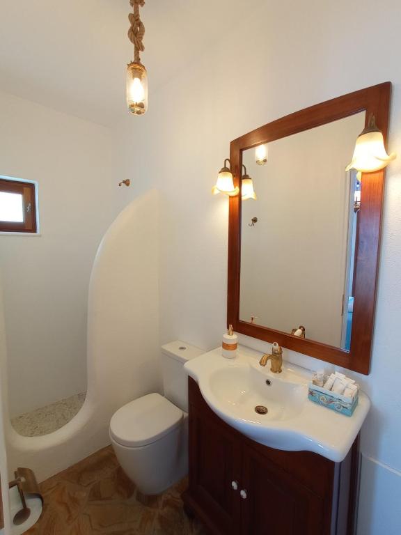 Fotografie z fotogalerie ubytování Villa Almyra v destinaci Aegina