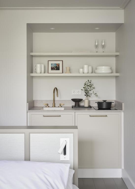 Cucina o angolo cottura di Boutique Hotel Benedict Noordwijk