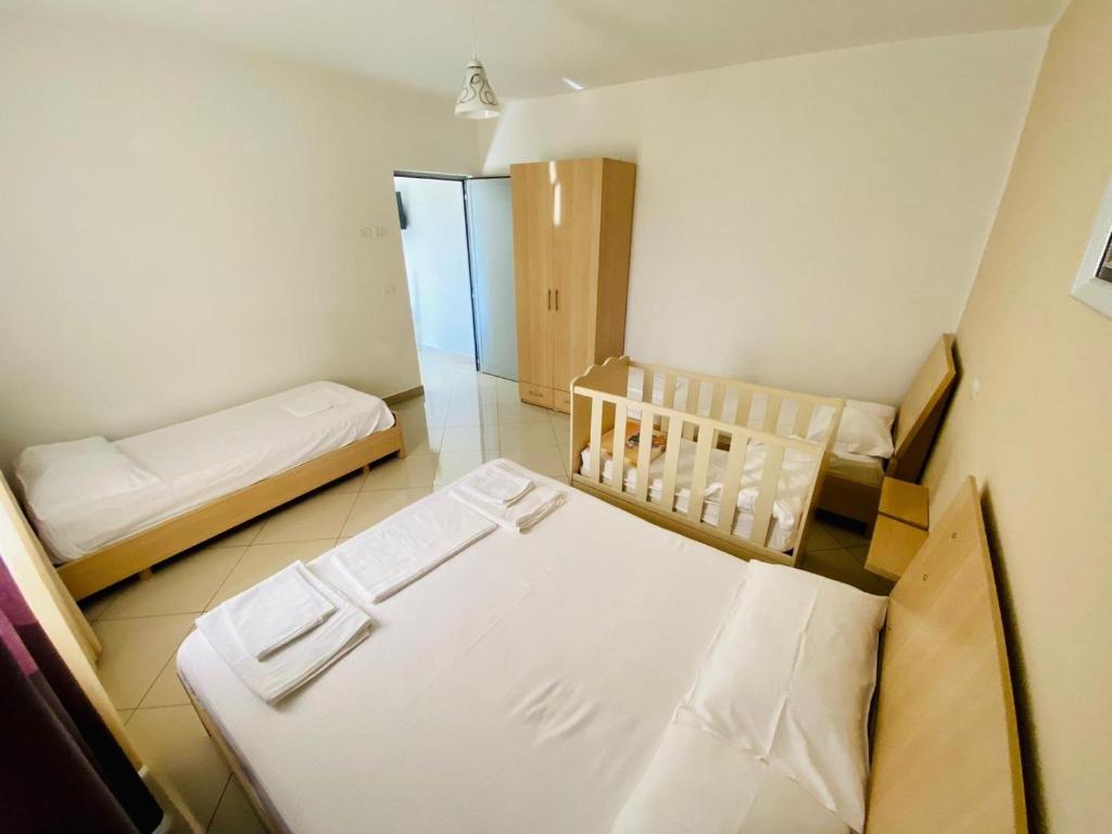 Vila Hotel - Image 2