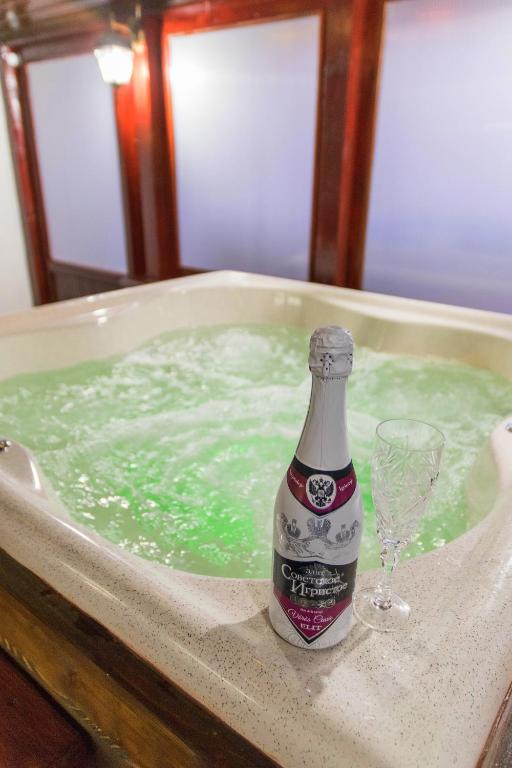 Nápoje v ubytovaní Délibáb Wellness Vendégház