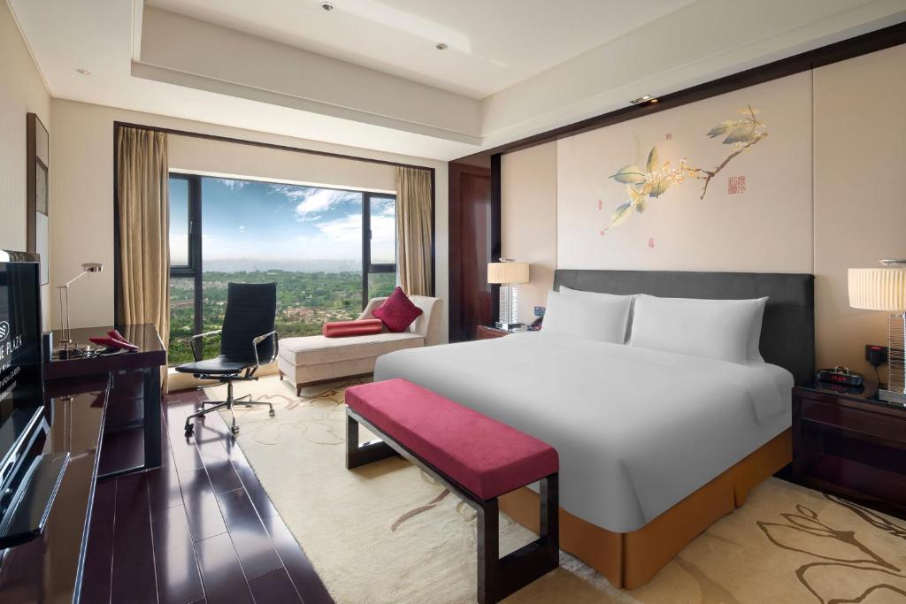 Crowne Plaza Chengdu Panda Garden by IHG - Standard Room