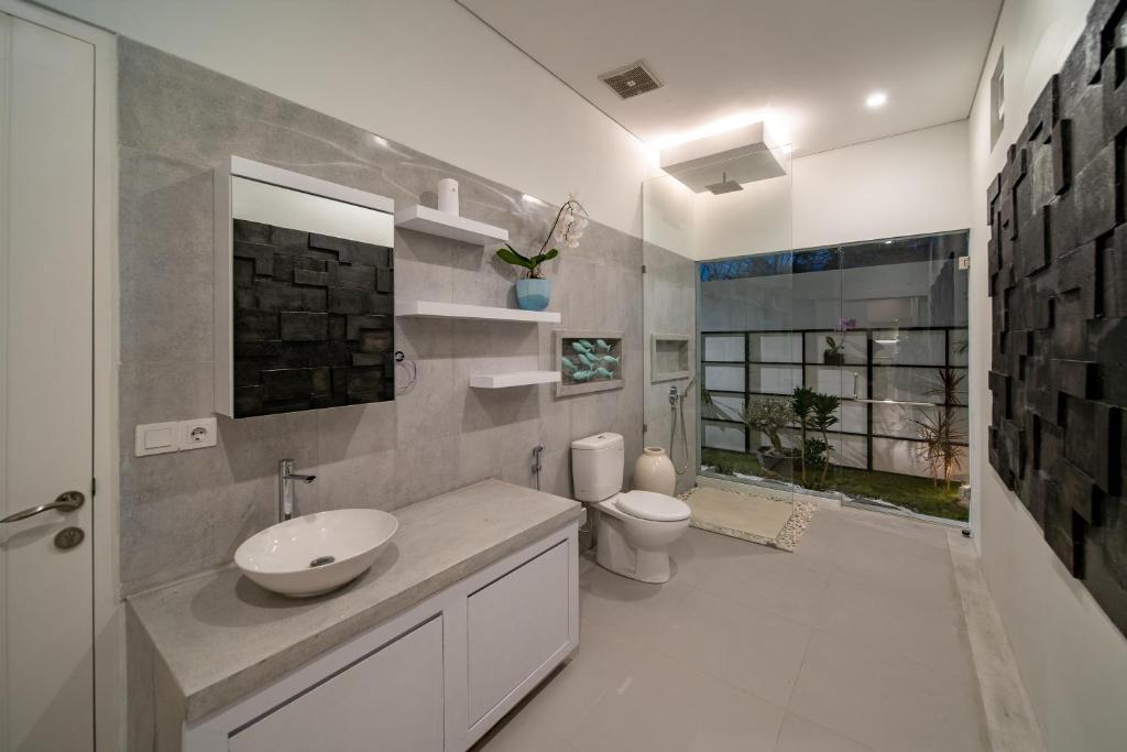 Tropik Resort Lombok - 11