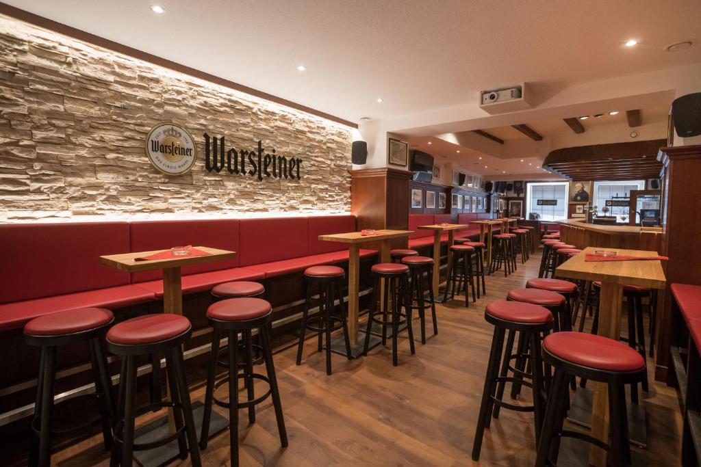 Lounge nebo bar v ubytování Hotel Willinger Mitte