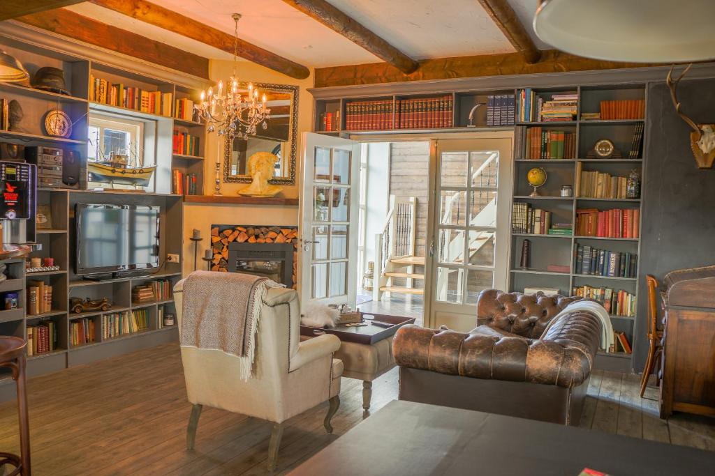 Posezení v ubytování Oostmolenhoeve B&B