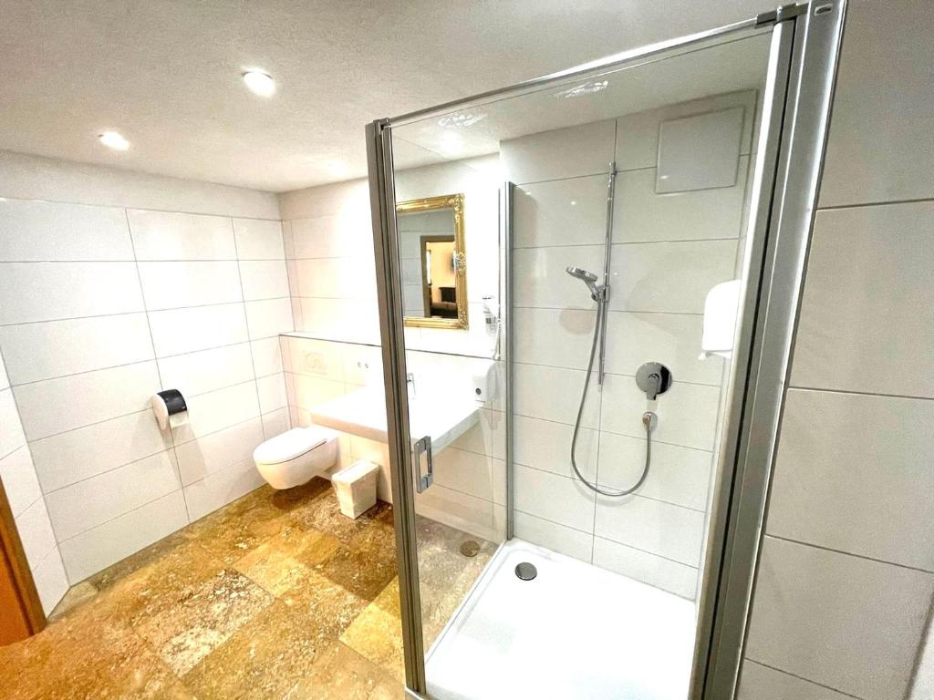 Koupelna v ubytování Anker Self-Check-In Hotel