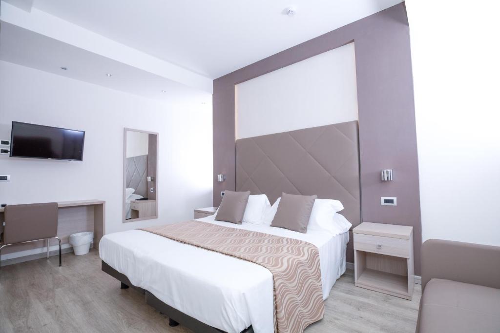 Hotel Baby - Resim 5