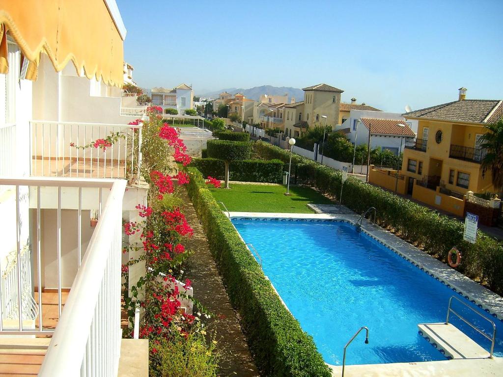 Bazén v ubytovaní Apartment Sierra Mar by Interhome alebo v jeho blízkosti