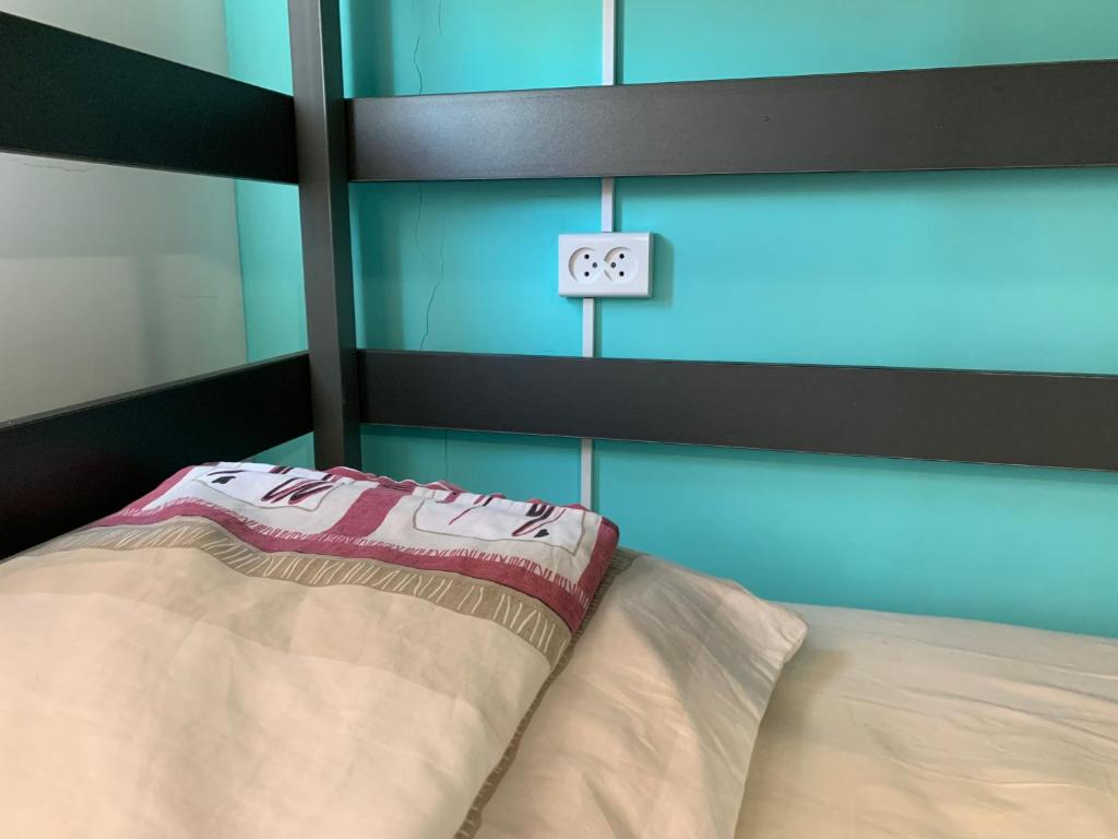 Postel nebo postele na pokoji v ubytování Lake Sevan Hostel
