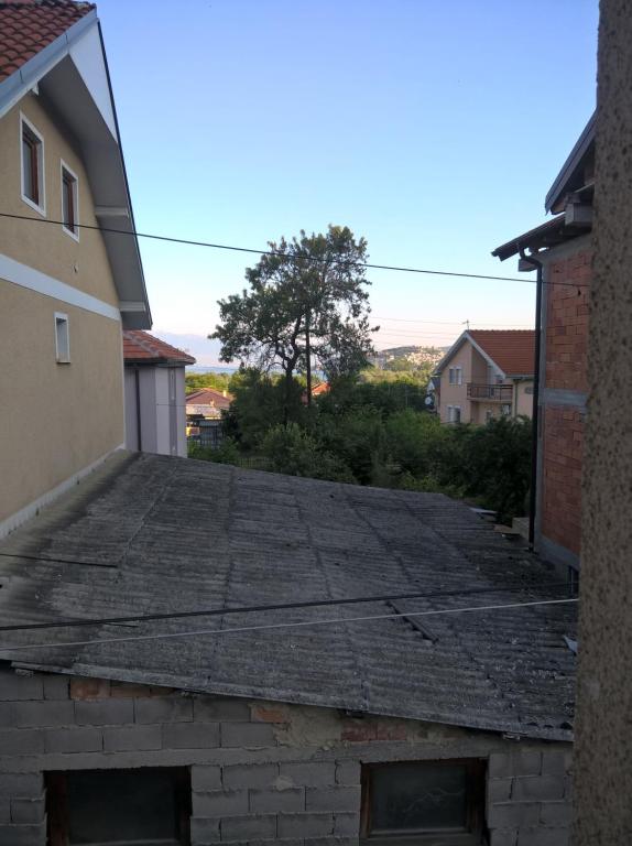 Holiday in house with renovated garage for tourists