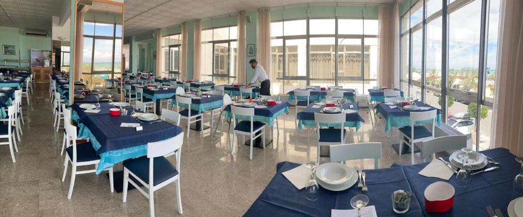 Restaurace v ubytování Hotel International