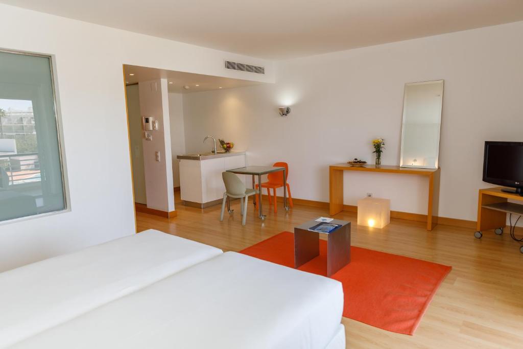 Marina Club Lagos Resort - 15