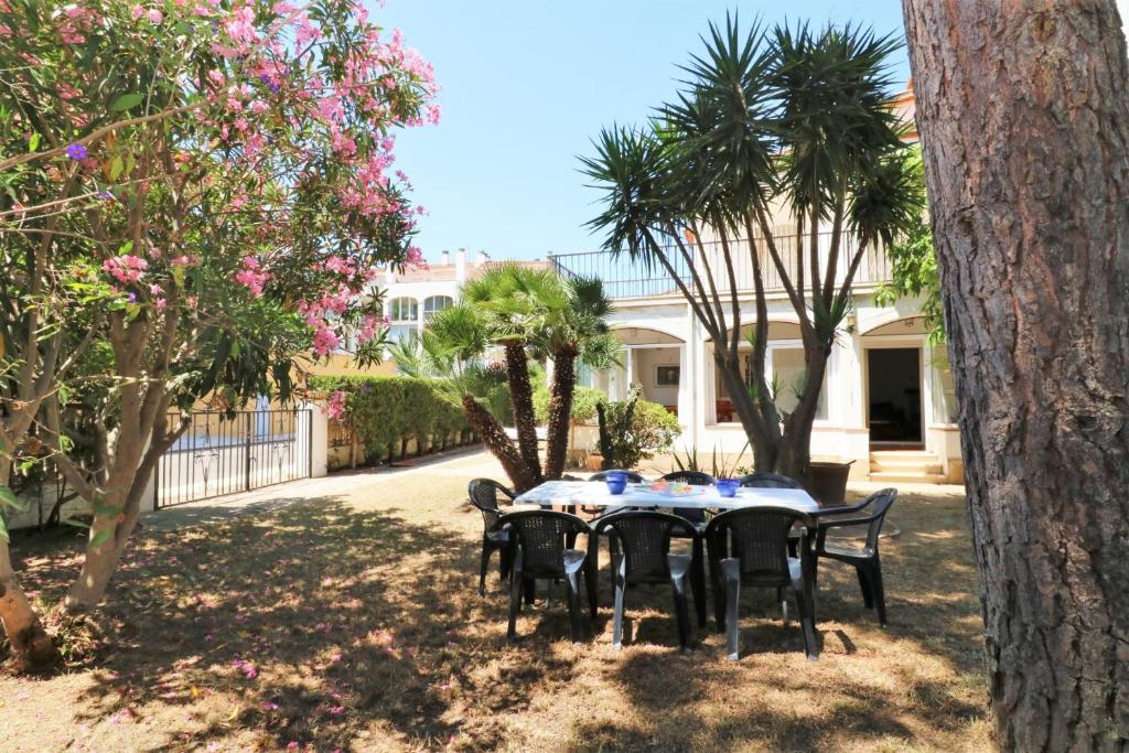 Fotografia z galérie ubytovania Calderon Casa Muy cerca de la Playa v destinácii Roses