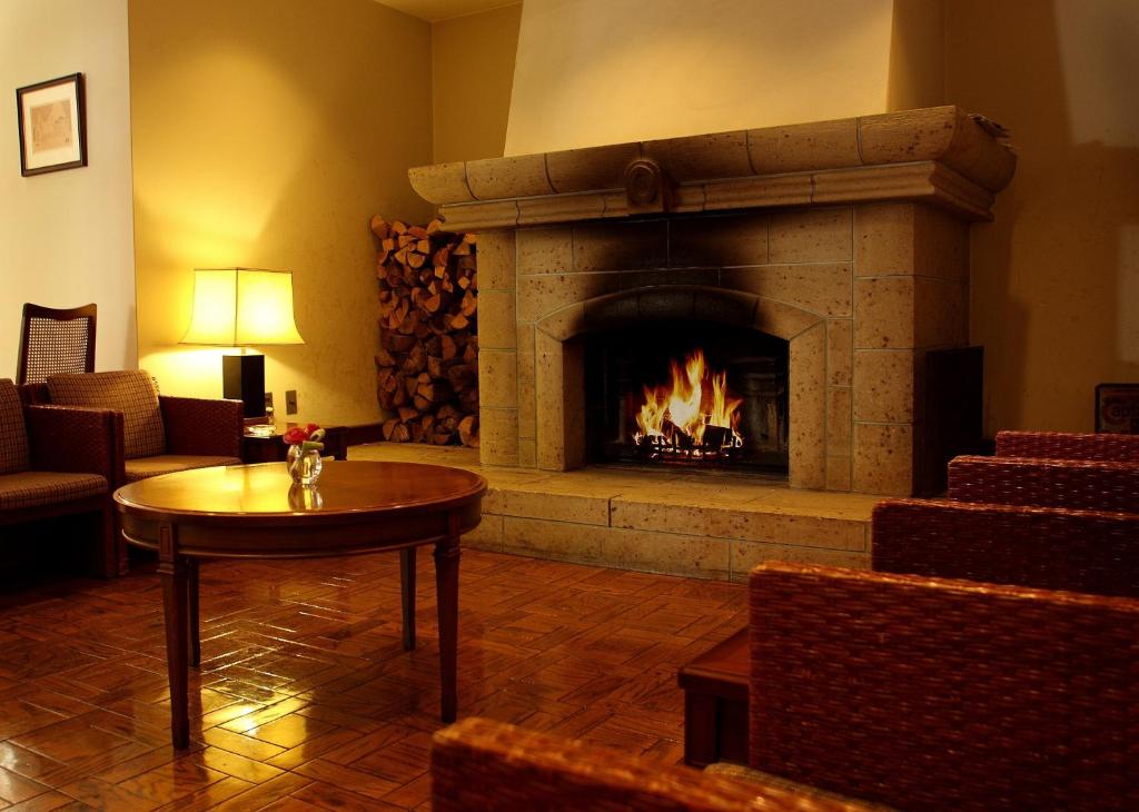 Posezení v ubytování Kyu Karuizawa Hotel Otowa No Mori