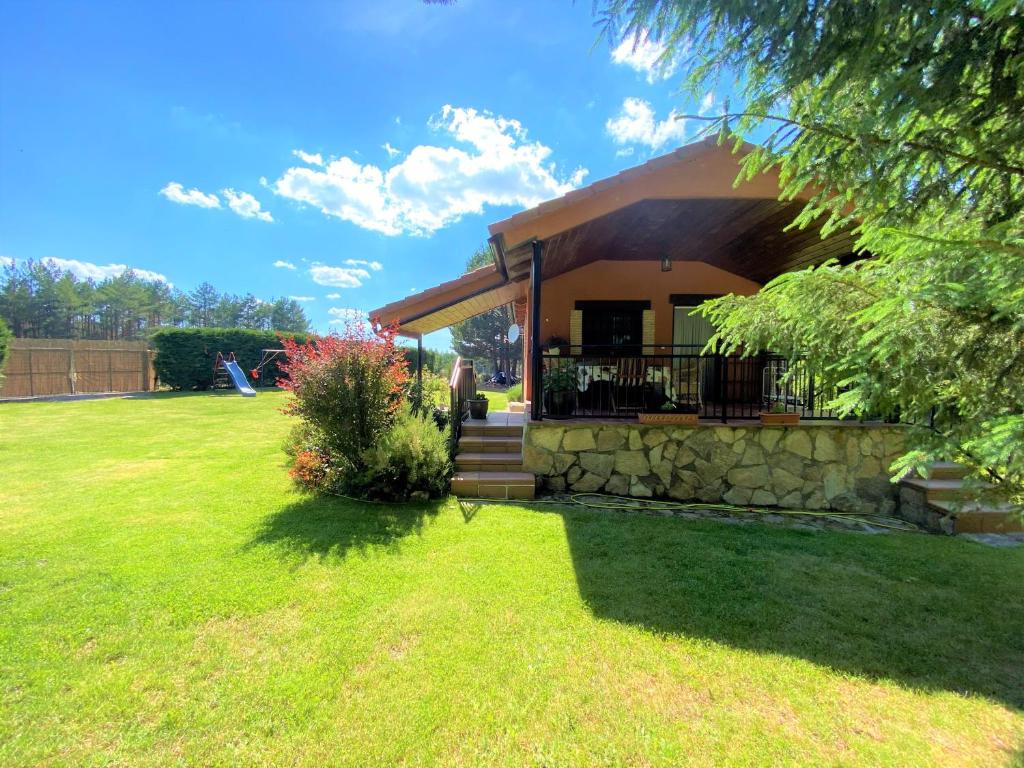 Casa Rural La Finca de Gredos, Hoyos del Espino, Spain ...