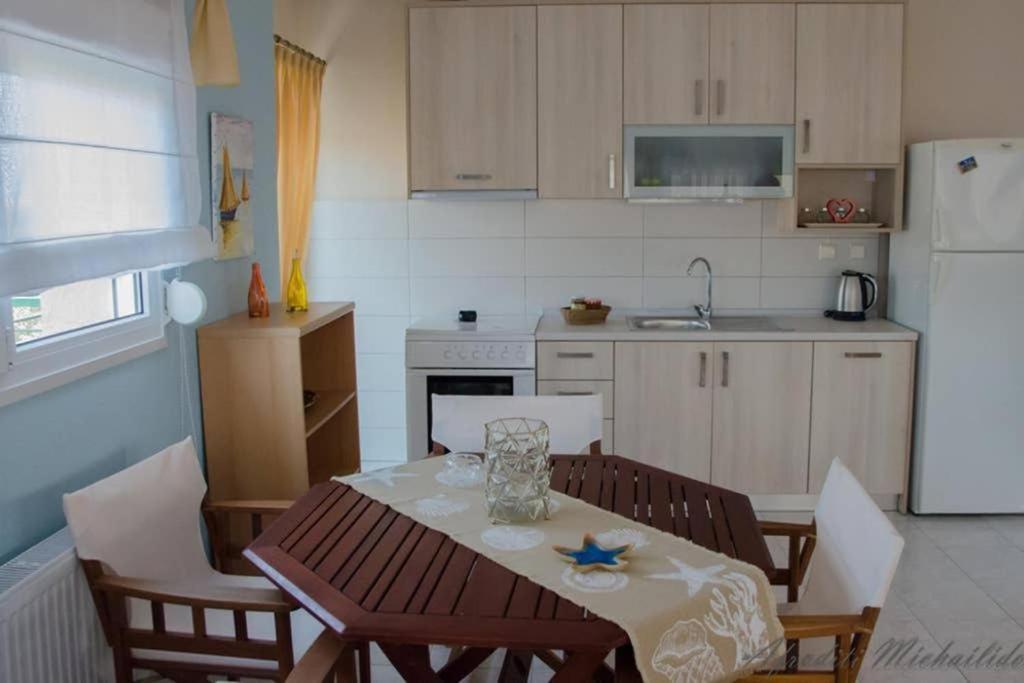 Kuchyňa alebo kuchynka v ubytovaní Paressa's House