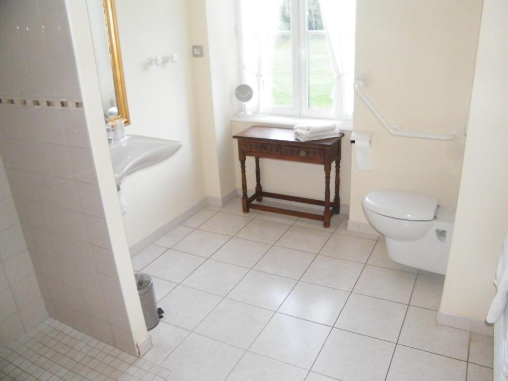 Chambres d'Hôtes Château de Damigny - Standard Double Or Twin Room