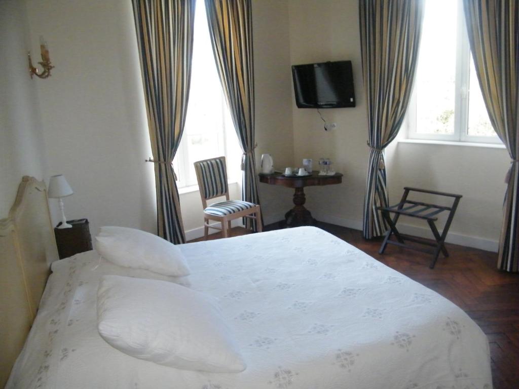 Chambres d'Hôtes Château de Damigny - Standard Double Or Twin Room