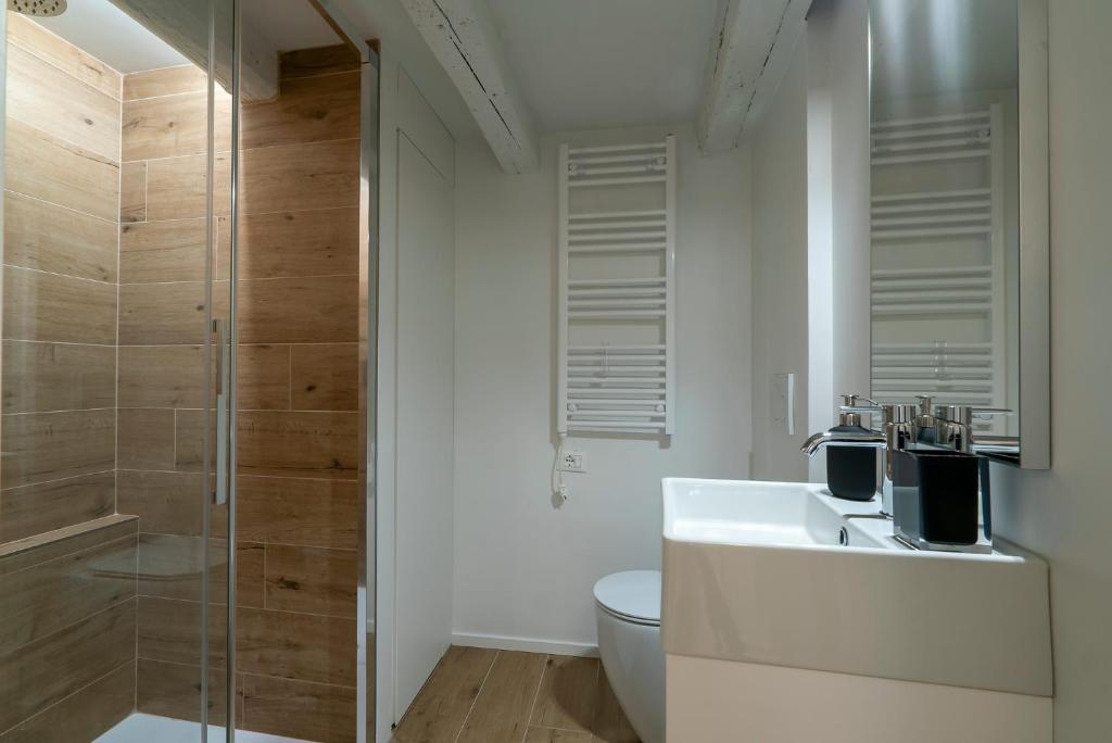 Kúpeľňa v ubytovaní San Stae Glamour