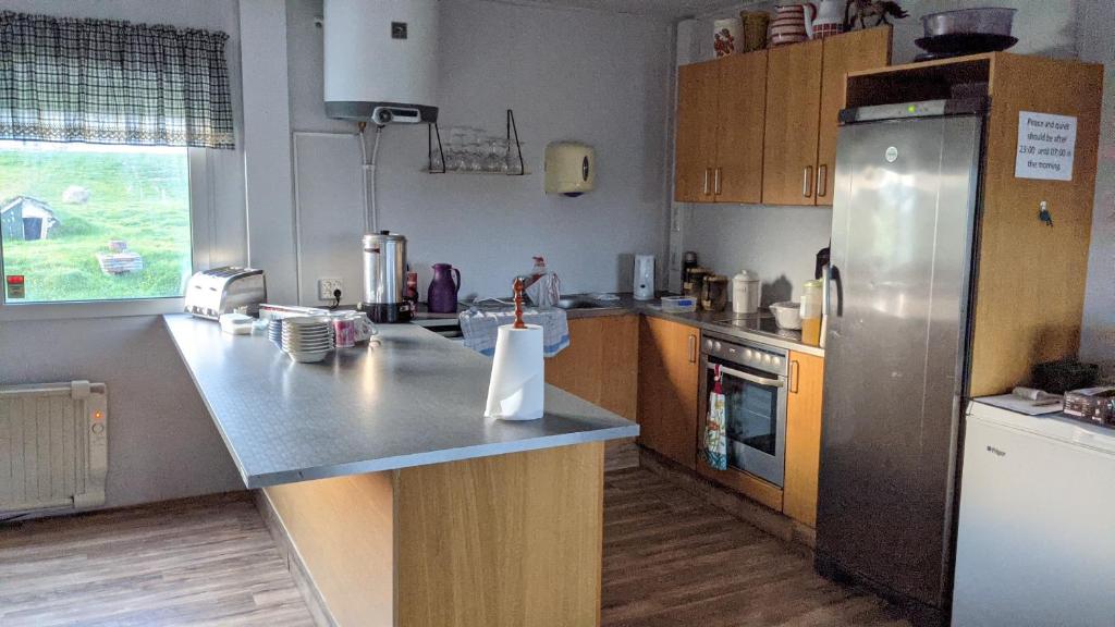 Kuchyň nebo kuchyňský kout v ubytování Bjarnastaðir Guesthouse