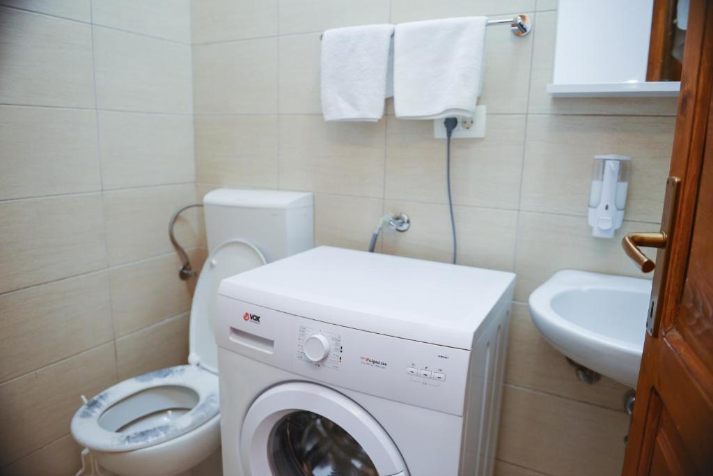 Bungalow Holiday - 11