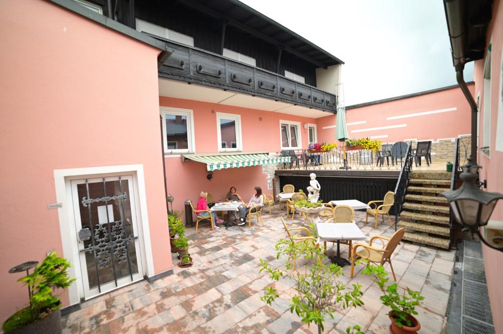 Balkón nebo terasa v ubytování Hotel Zrenners GARNI