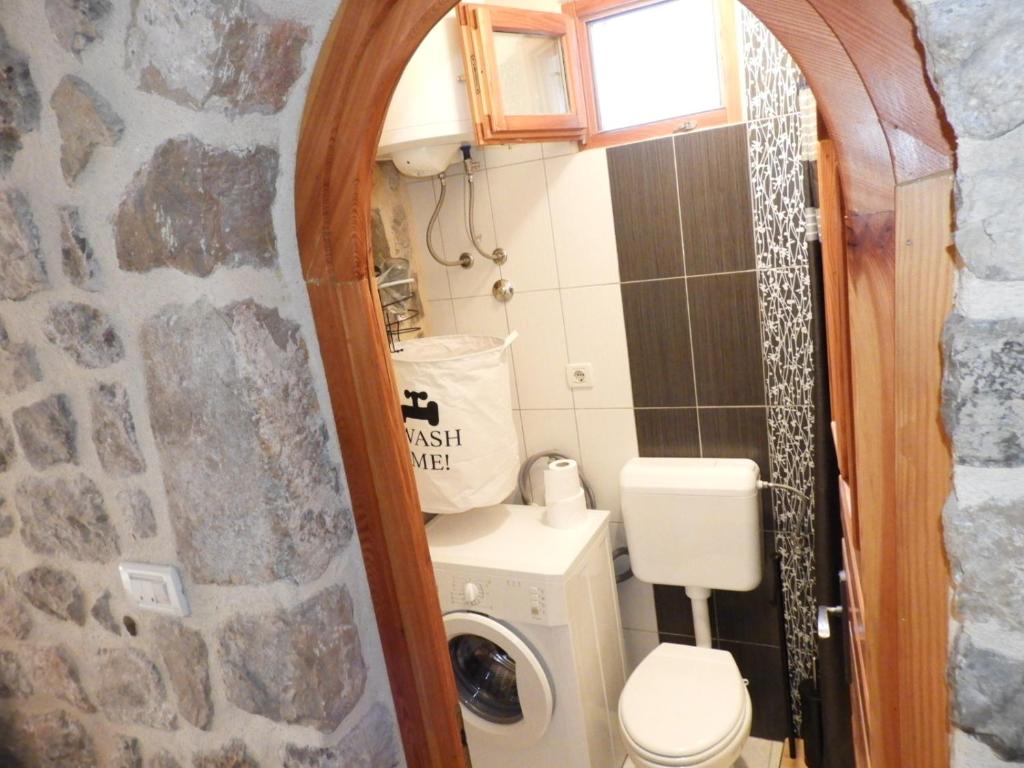 Kúpeľňa v ubytovaní Zupan B studio apartman Krk