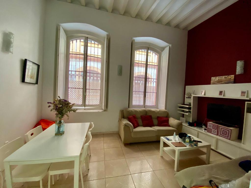 The Traveller`s house La Casona de Arboli en el centro con wifi
