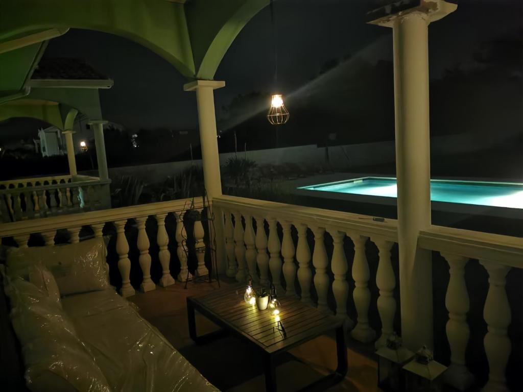 Bassein majutusasutuses Apartments Vesna või selle lähedal