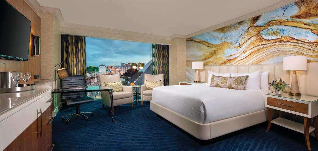 Review: Mandalay Bay Las Vegas During Covid-19 - Travel Codex