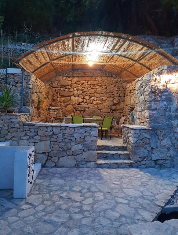 Fotografia z galérie ubytovania Kuća za odmor Leptirić v Pisaku