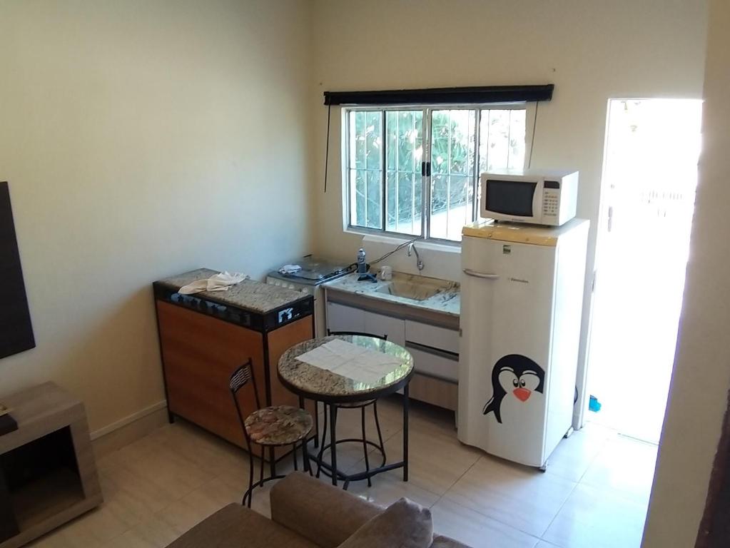 Casa mobiliada no Jd. Aeroporto - Housity