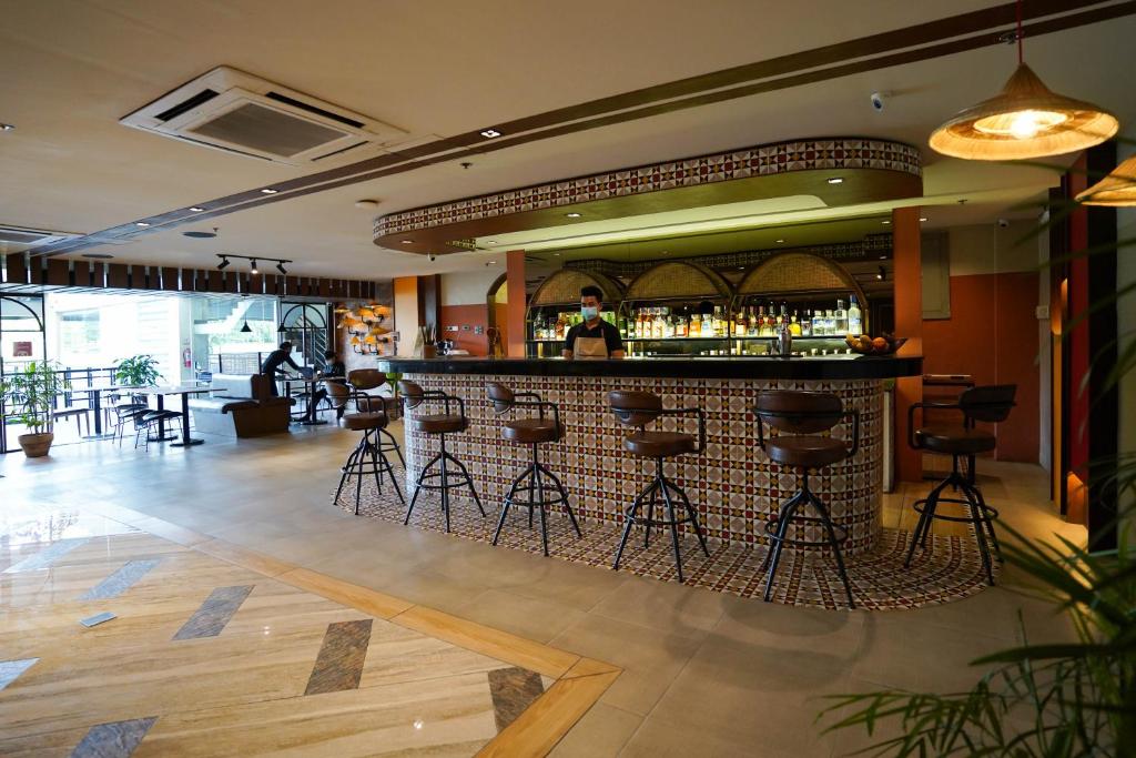 Restaurace v ubytování Bravo Tanauan Hotel