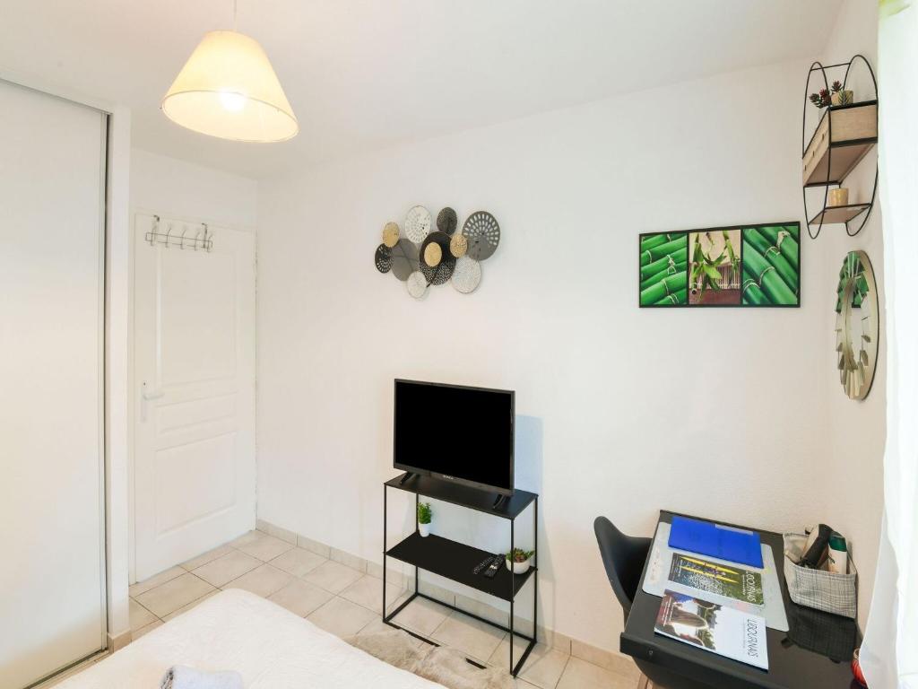 Gallery image of Private bedroom in a guesthouse in Saint Emilion in Saint-Médard-de-Guizières