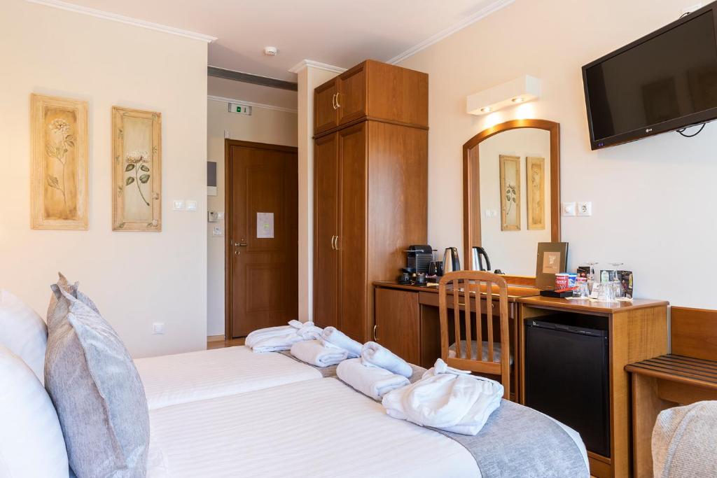 Xenios Dias Boutique Hotel - 18