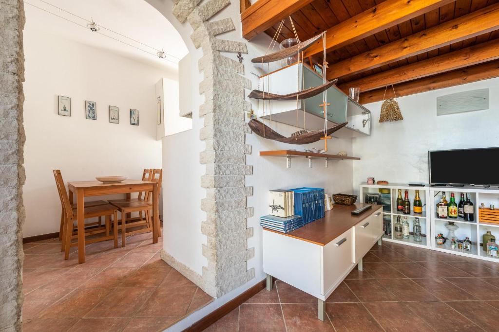 Casa Ewa a Carloforte - Deliziosa casa vacanze con giardino