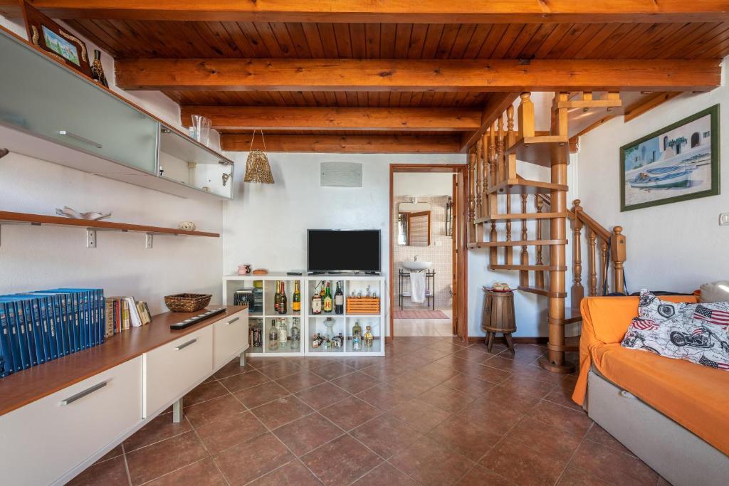 Casa Ewa a Carloforte - Deliziosa casa vacanze con giardino